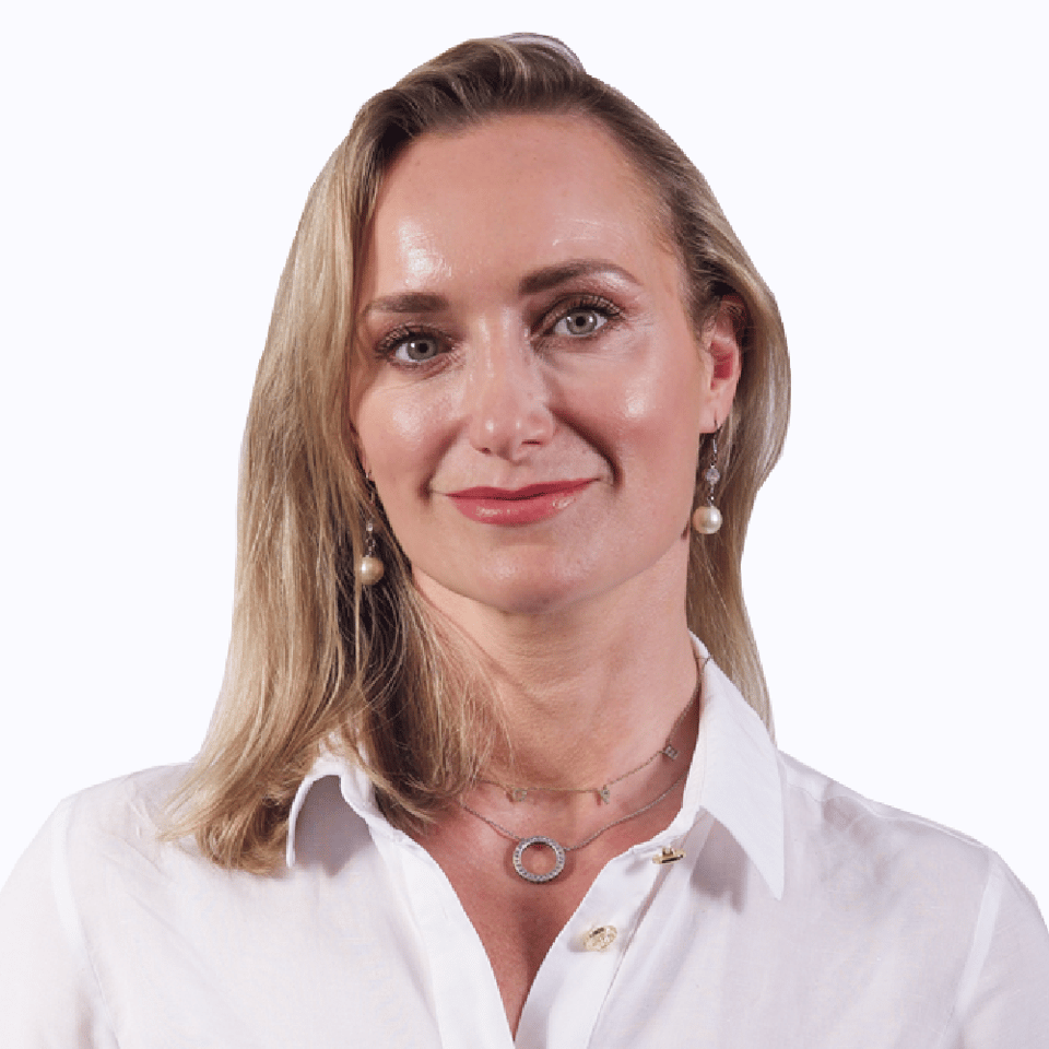 CompanyAssets_Headshot_LeighCarrington